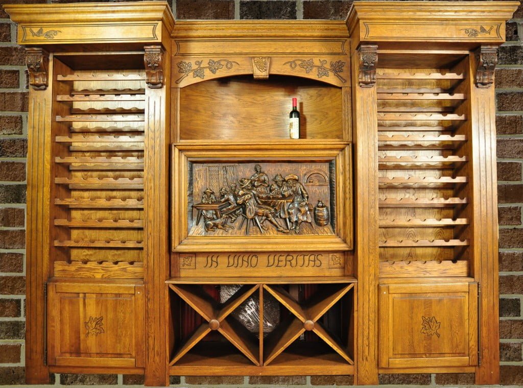 Mobilier pentru vinoteca din lemn masiv
